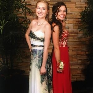 Sherri hill prom dress RED